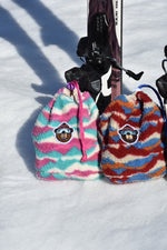 Load image into Gallery viewer, North Coast Golf Company  | Bogey Apres Winter Sherpa Drawstrings
